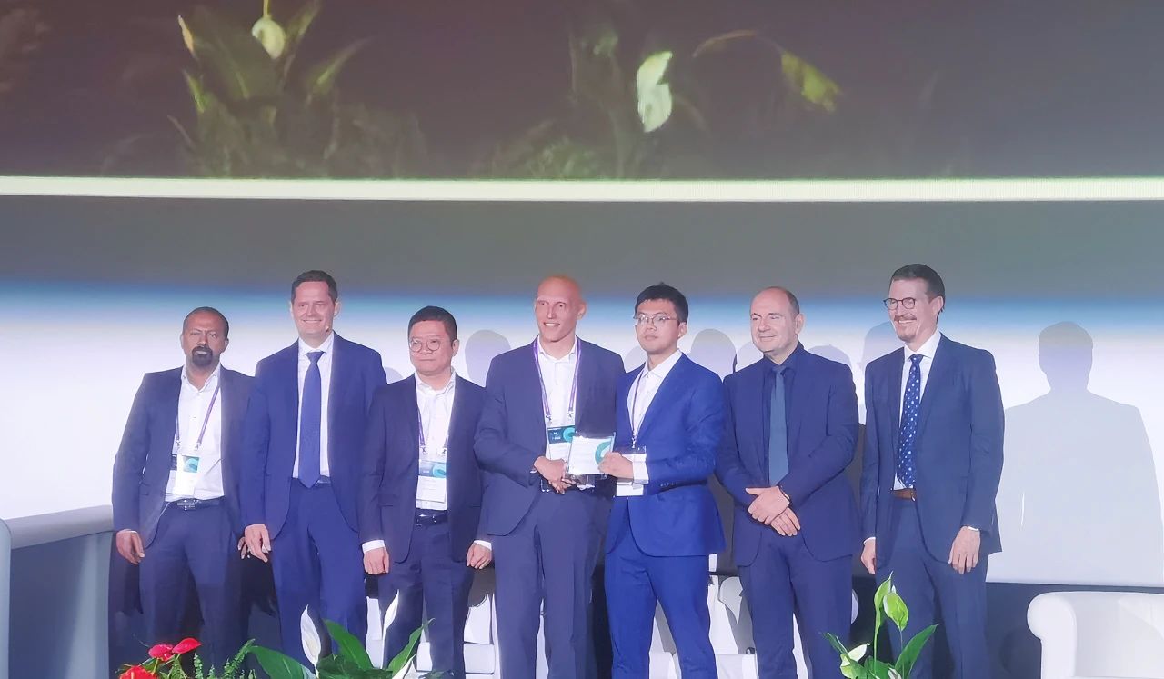 1715392423890093400.jpg a14c790d0186716d0d092e01bf84e2d2.jpg